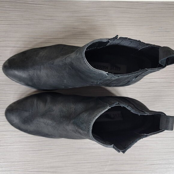 Steve Madden Nylie Chelsea Ankle Booties, Black Leather, Women's Size 5.5 - Picture 10 of 13